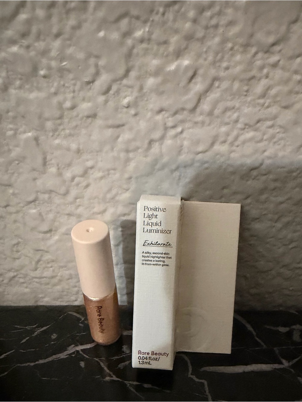Rare Beauty Positive Light Liquid Luminizer Exhilarate mini